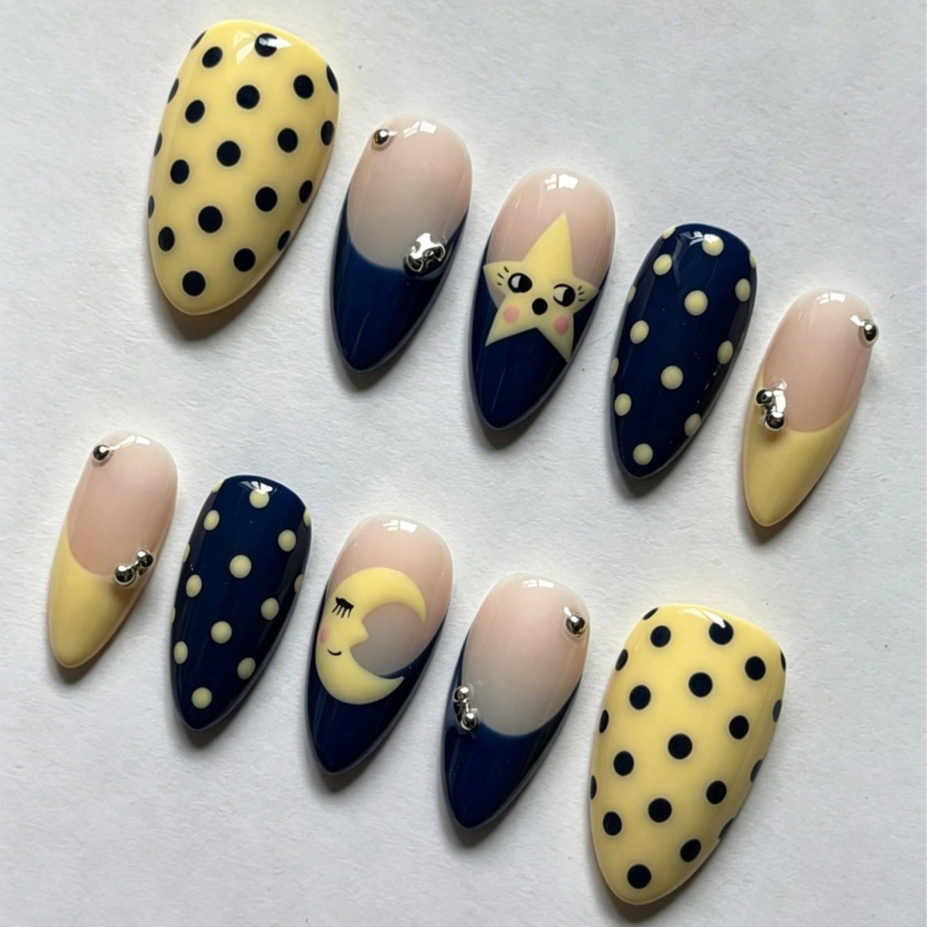 10 Uñas Postizas Adhesivas Vir - Nail Art Maroon reseña y precio